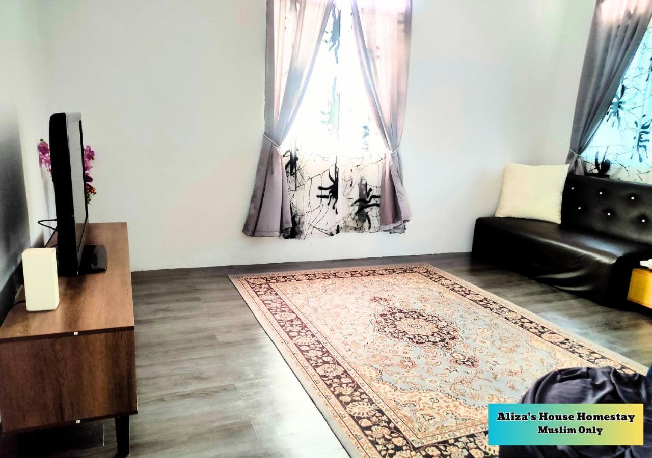 Aliza'S House Homestay Pd Mini Bungalow Port Dickson Exterior foto
